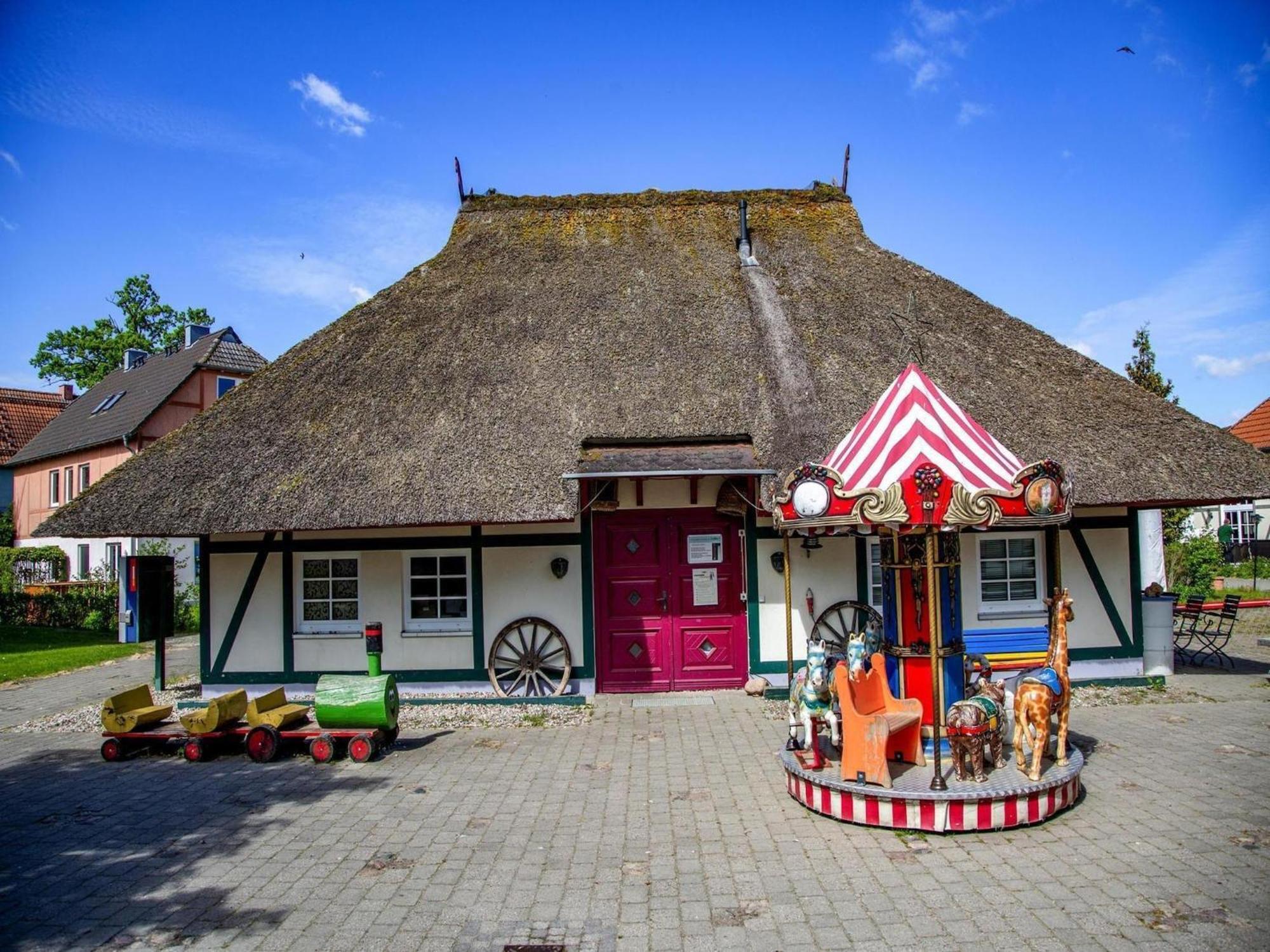 Holiday Complex Beech Resort Fleesensee G Hren Lebbin Gohren-Lebbin Bagian luar foto